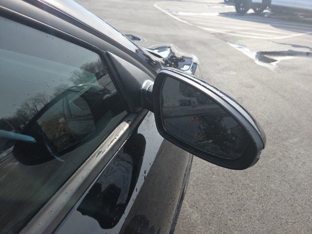 Used 2023 Kia Forte GT-Line w/ GT-Line Premium Package image 6