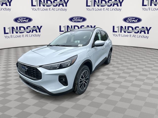 Certified 2025 Ford Escape PHEV w/ PHEV Premium Package image 4