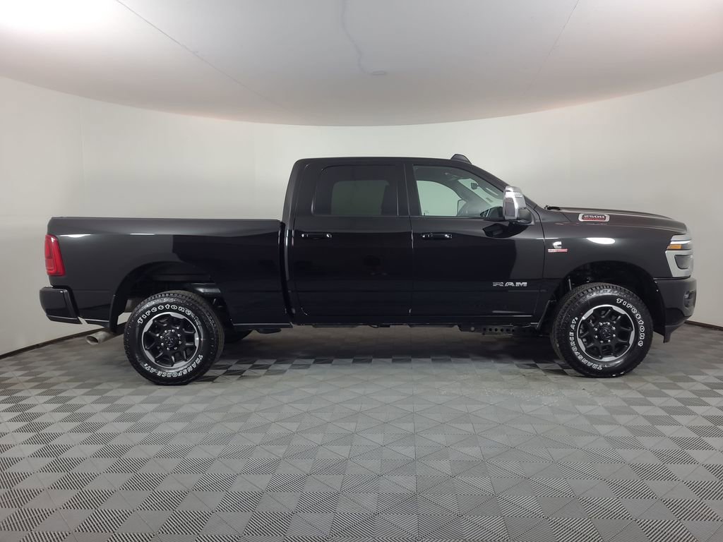Used 2026 RAM 2500 Laramie AWD/4WD image 2