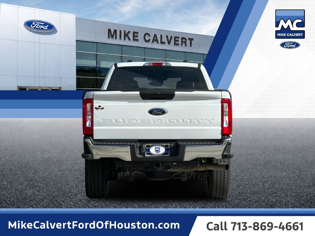 Certified 2024 Ford F250 XL w/ XL Chrome Package AWD/4WD image 4