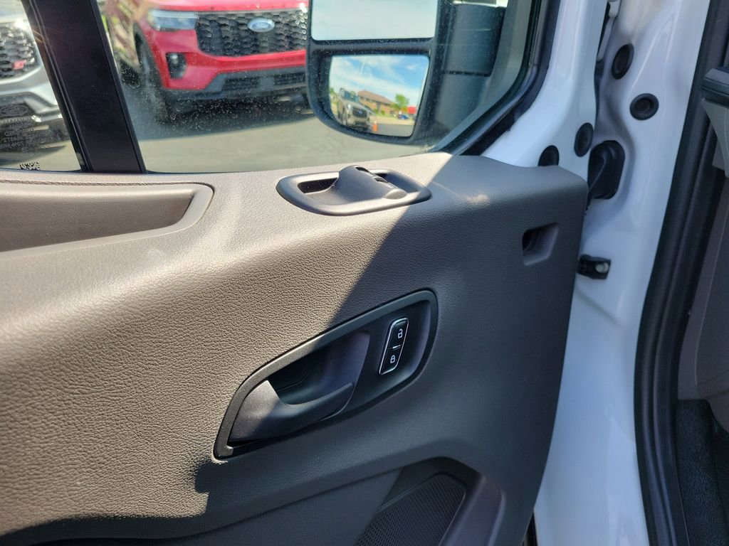 Certified 2025 Ford Transit 250 Low Roof w/ Exterior Upgrade Package RWD image 18