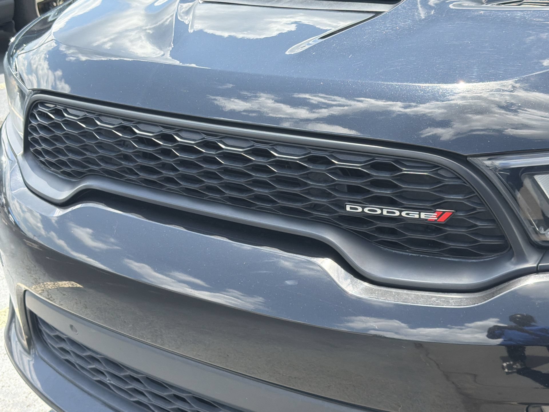 Used 2022 Dodge Durango R/T RWD image 4