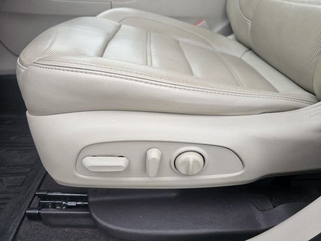 Used 2017 GMC Acadia Denali w/ Technology Package image 13