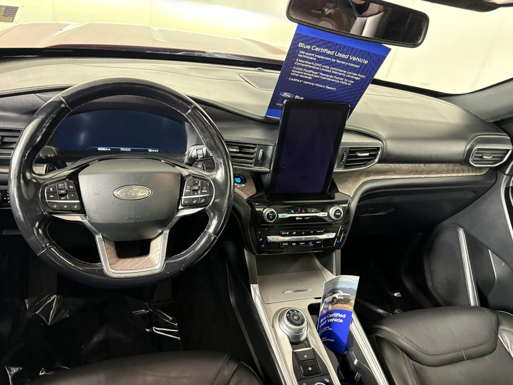 Certified 2021 Ford Explorer Platinum w/ Equipment Group 601A AWD/4WD image 27