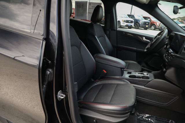 Certified 2023 Ford Escape ST-Line Select w/ Tech Pack #2 AWD/4WD image 27