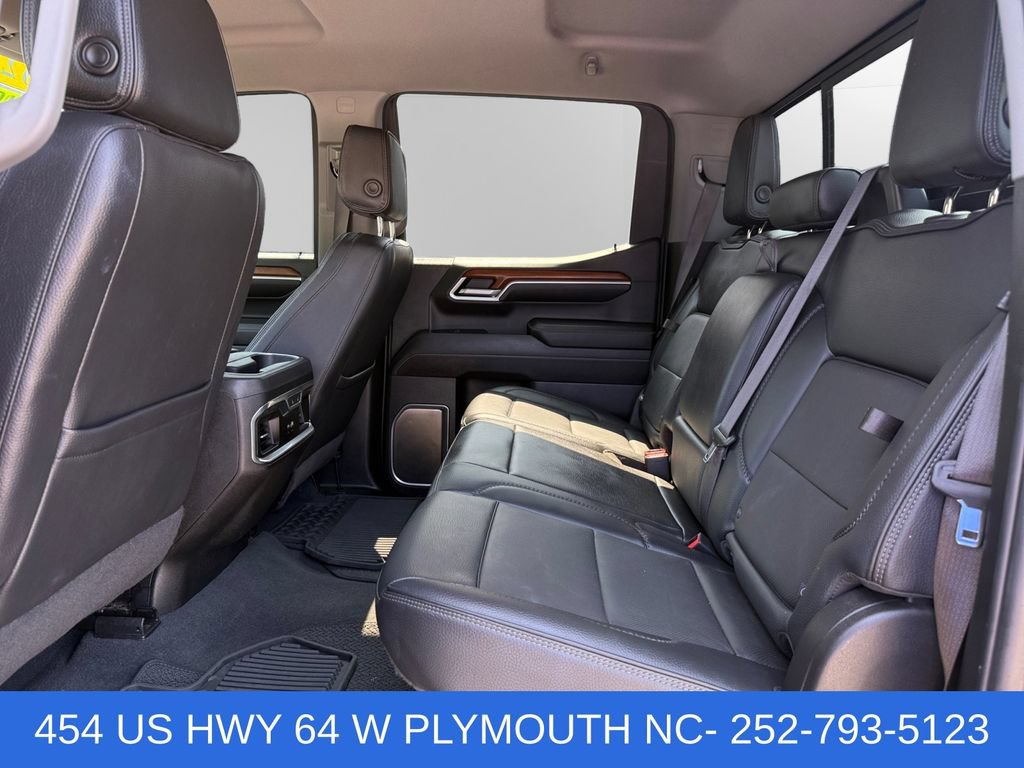 Used 2023 GMC Sierra 1500 Denali w/ Technology Package AWD/4WD image 13