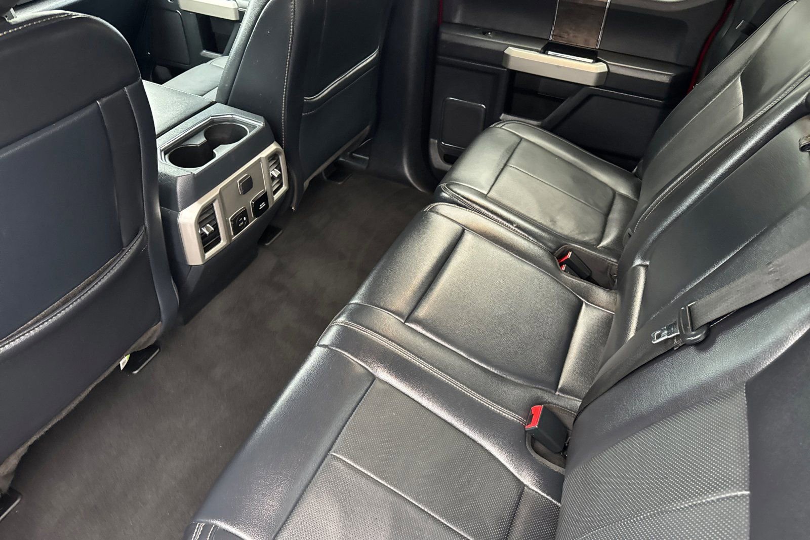 Certified 2022 Ford F250 Lariat w/ Lariat Ultimate Package image 13