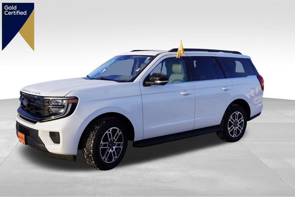 Certified 2025 Ford Expedition Active image 1