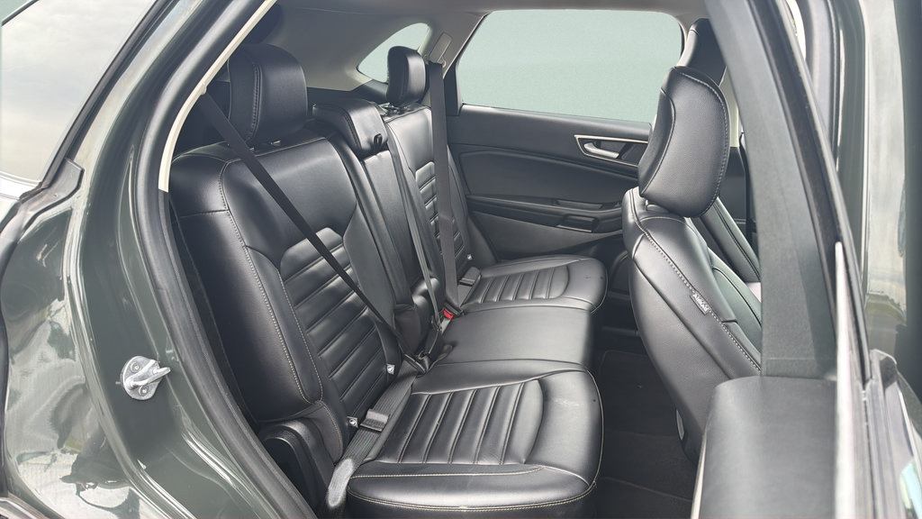 Certified 2024 Ford Edge SEL AWD/4WD image 20