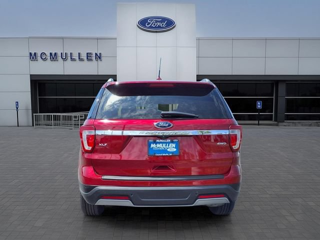 Certified 2019 Ford Explorer XLT w/ Equipment Group 202A AWD/4WD image 4