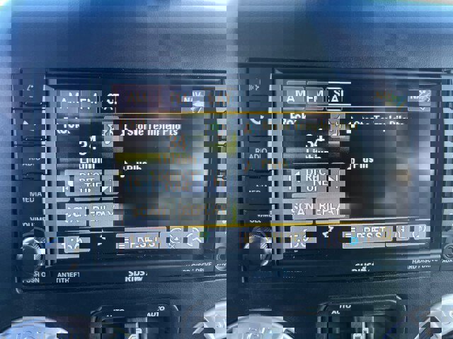 Used 2017 Jeep Wrangler Unlimited Sahara w/ Dual Top Group image 10