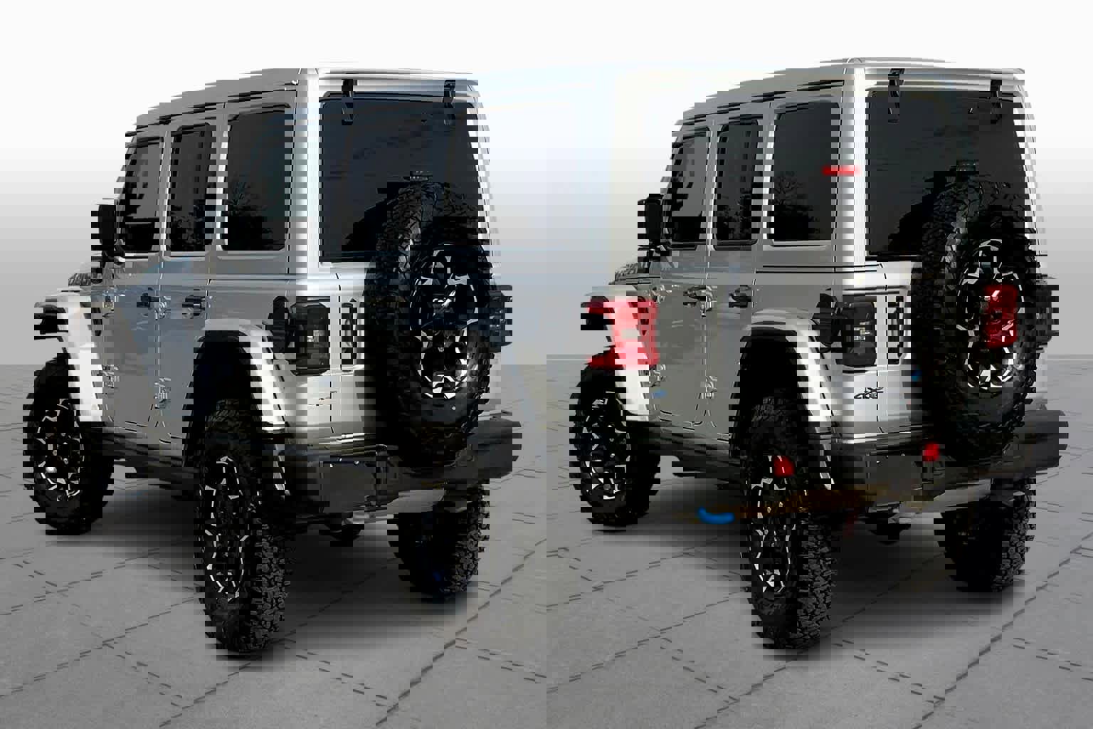 Used 2022 Jeep Wrangler Unlimited Rubicon 4xe w/ Steel Bumper Group image 21