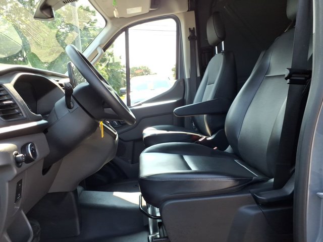 Certified 2025 Ford Transit 250 148 Medium Roof RWD image 2