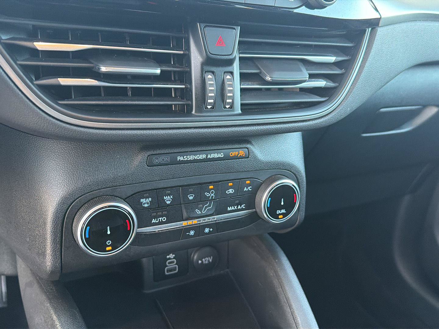Certified 2025 Ford Escape Active FWD image 25