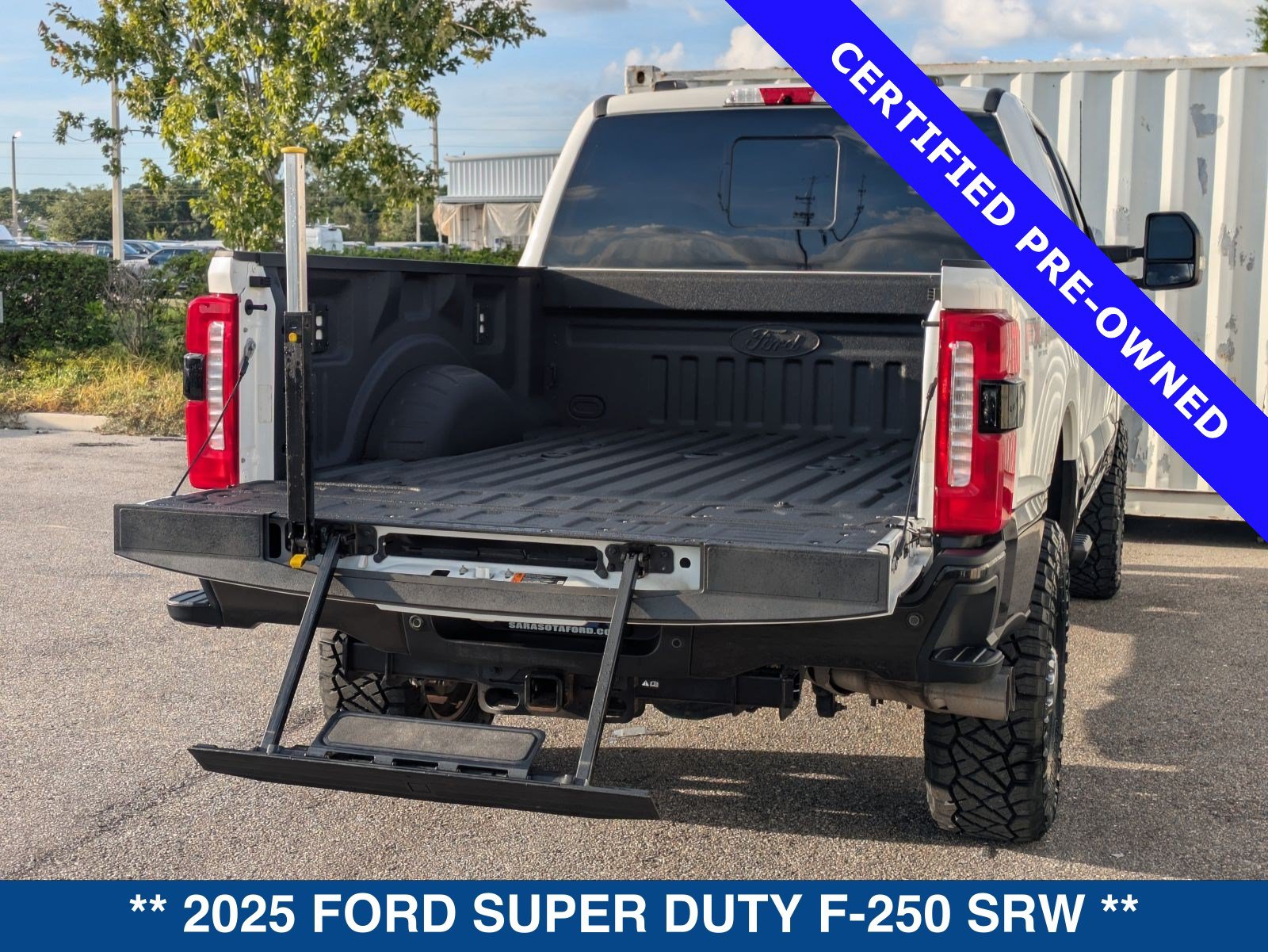 Certified 2025 Ford F250 King Ranch AWD/4WD image 14