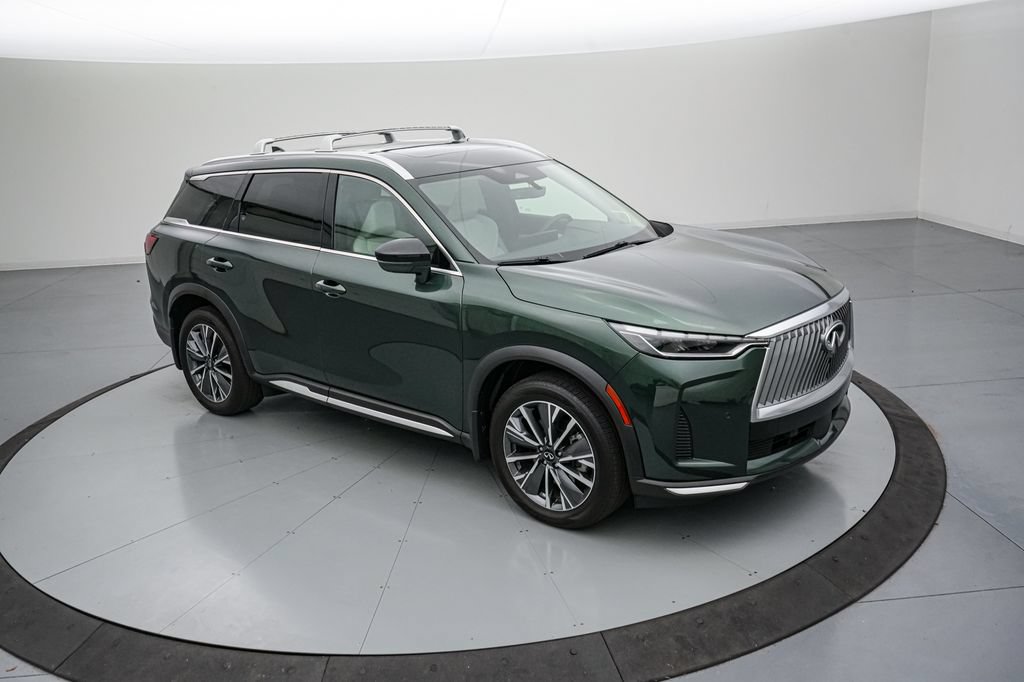 Used 2026 INFINITI QX60 Luxe w/ Cargo Package FWD image 2