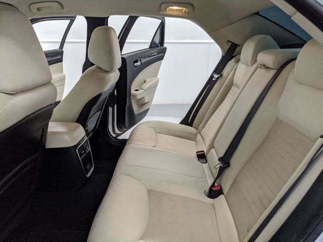 Used 2019 Chrysler 300 Touring w/ Sport Appearance Package RWD image 18