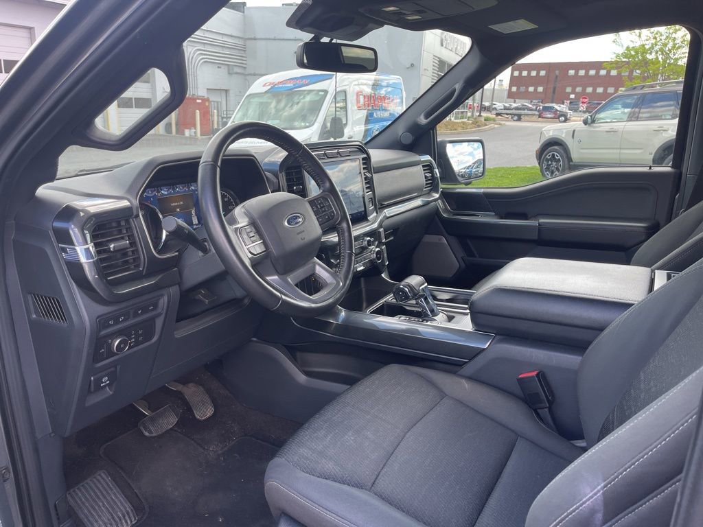 Certified 2022 Ford F150 XLT w/ Equipment Group 302A High image 6