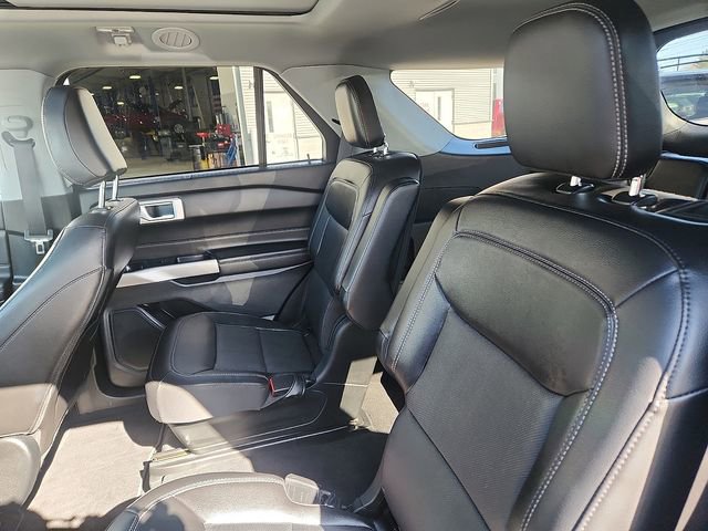 Certified 2023 Ford Explorer Limited AWD/4WD image 25