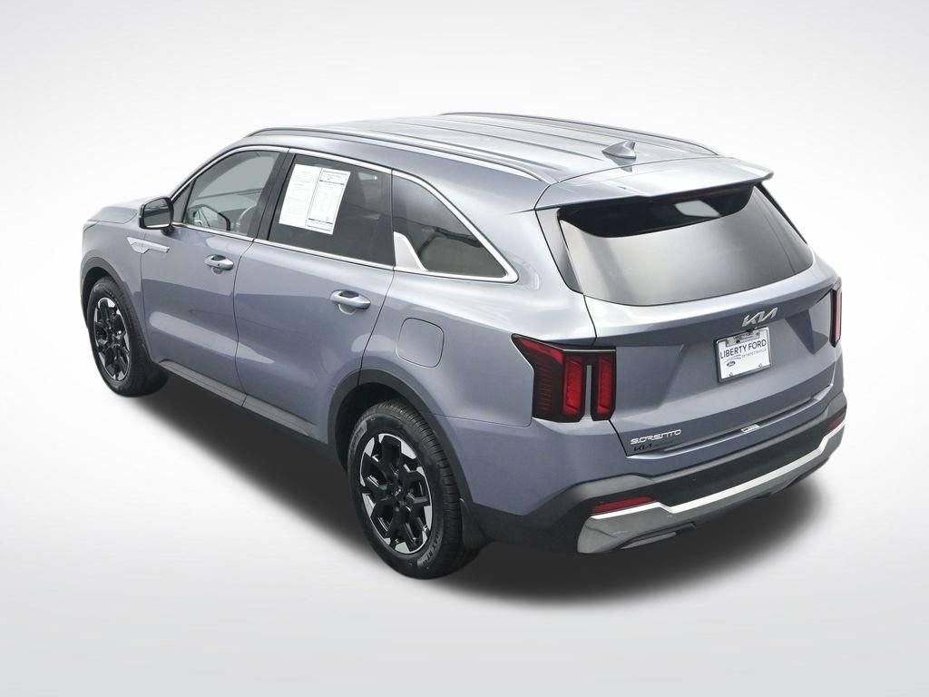 Used 2024 Kia Sorento S FWD image 30