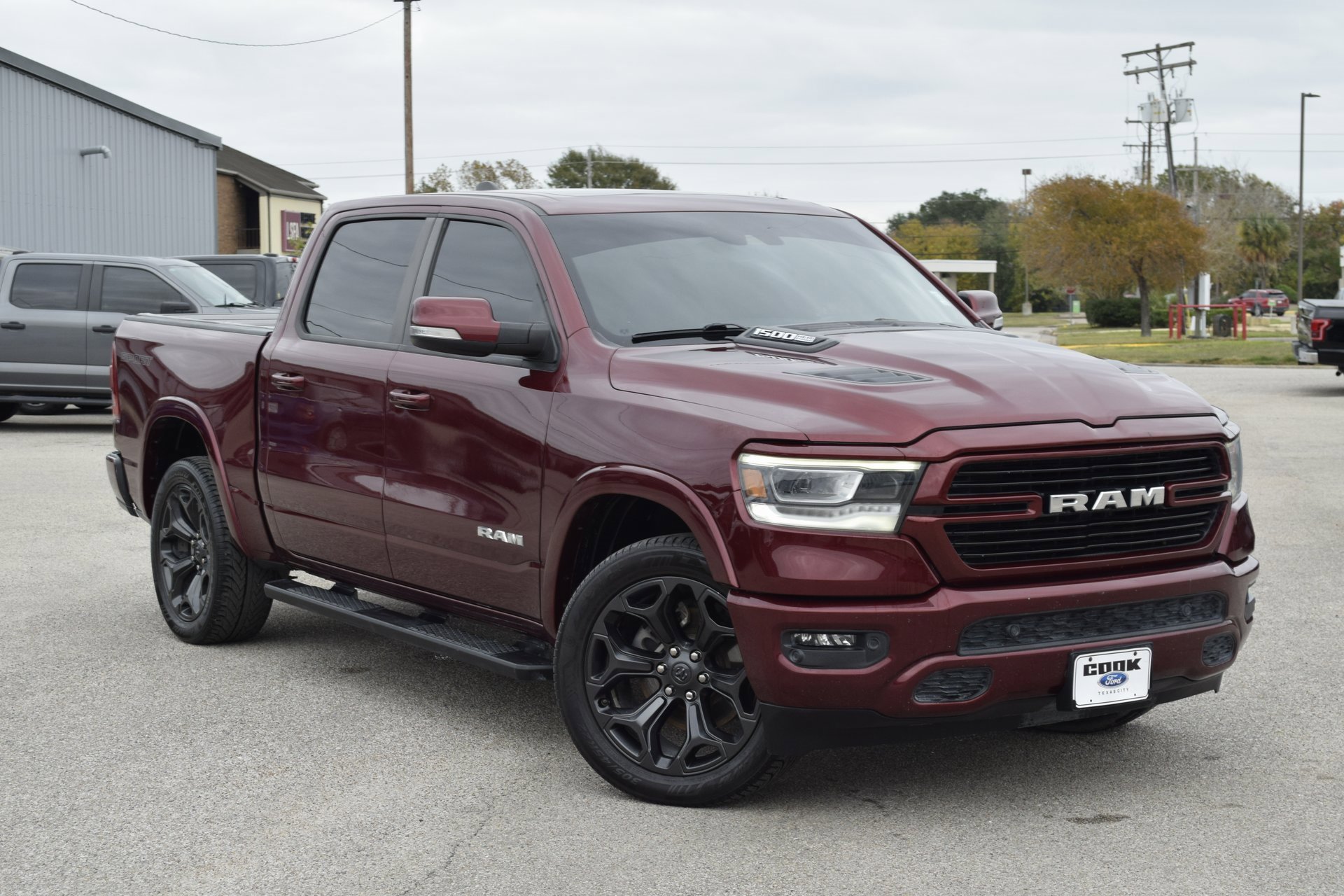 Used 2021 RAM 1500 Laramie w/ Sport Appearance Package image 8