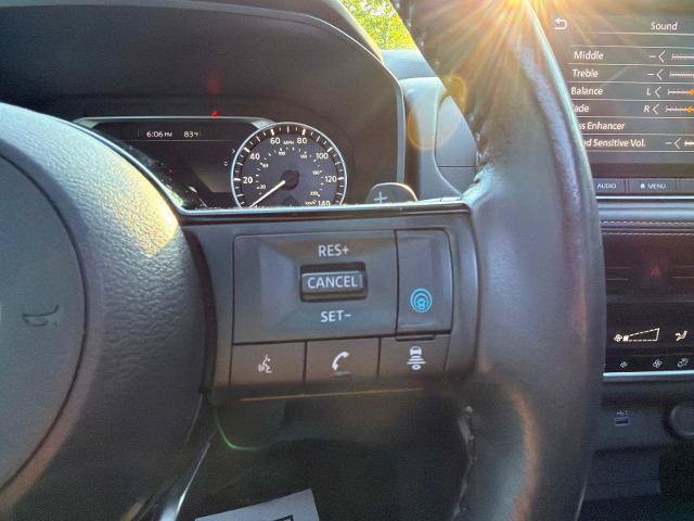 Used 2021 Nissan Rogue SV w/ Premium Package FWD image 31