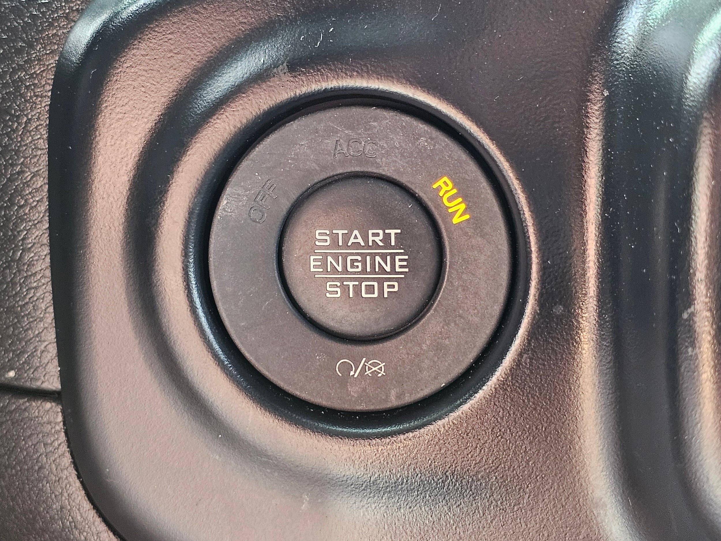 Used 2022 Jeep Wrangler Unlimited Rubicon 4xe w/ Steel Bumper Group AWD/4WD image 32