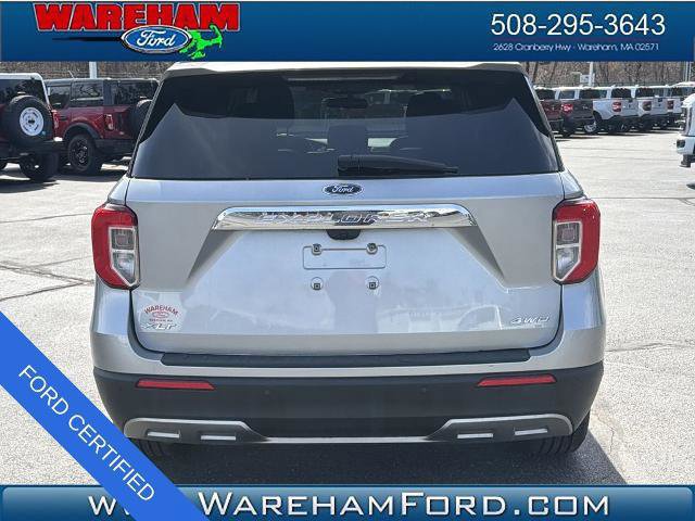 Certified 2022 Ford Explorer XLT w/ Equipment Group 202A image 4