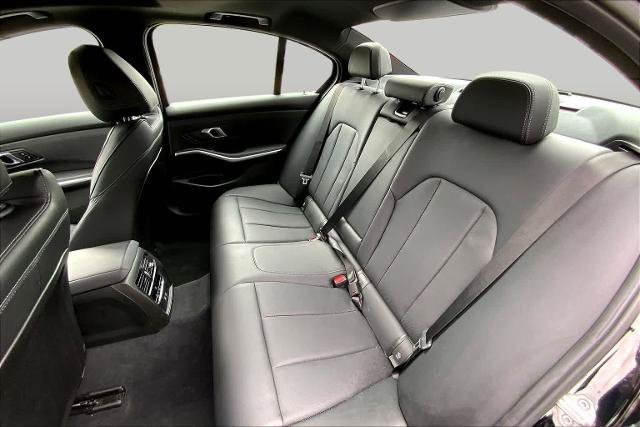 Used 2025 BMW 330i xDrive Sedan AWD/4WD image 21