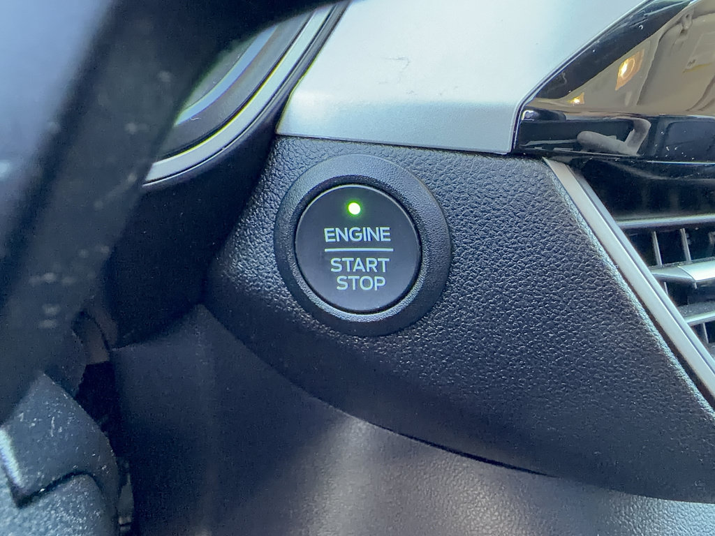Certified 2021 Ford Escape SEL w/ Technology Package FWD image 24