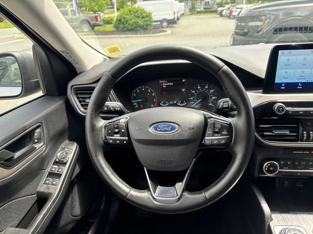 Certified 2022 Ford Escape SE w/ Cold Weather Package AWD/4WD image 25
