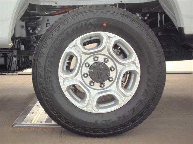 Certified 2026 Ford F250 XLT w/ XLT Premium Package AWD/4WD image 8