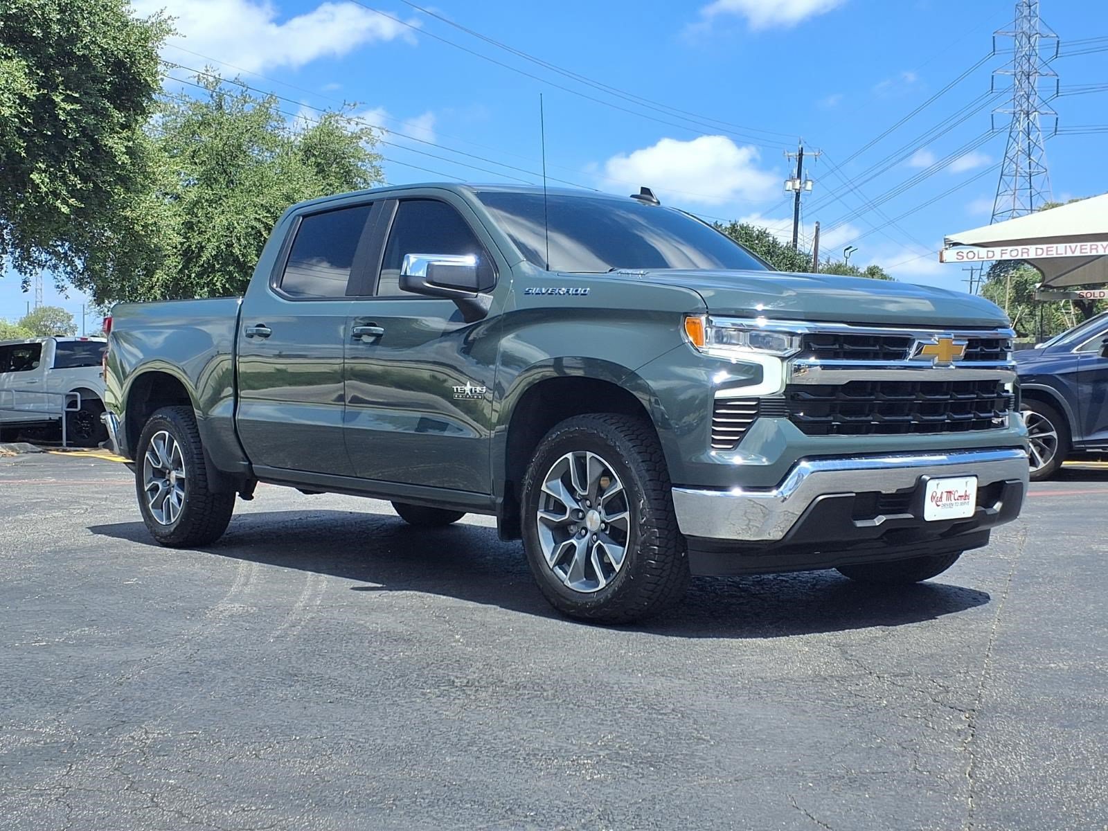 Used 2025 Chevrolet Silverado 1500 LT w/ Texas Edition Plus RWD image 4