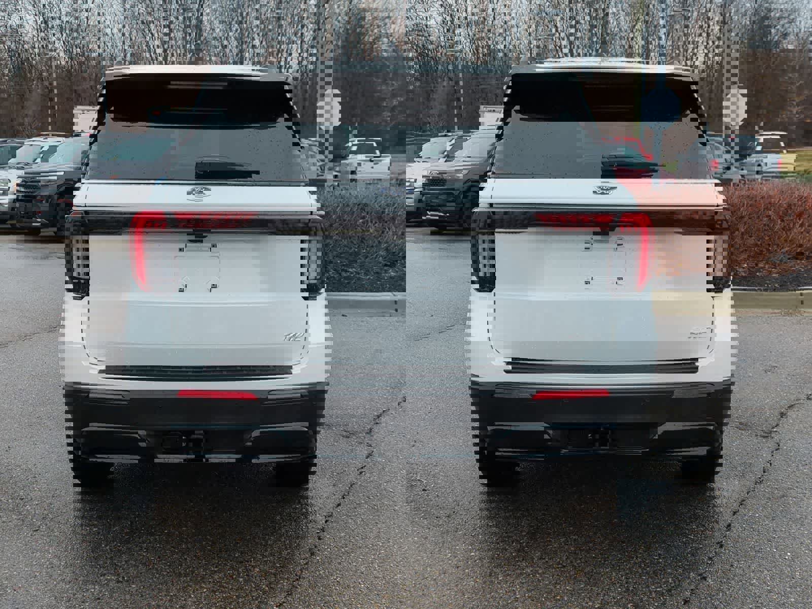 Certified 2025 Ford Explorer ST-Line w/ Premium Package image 7