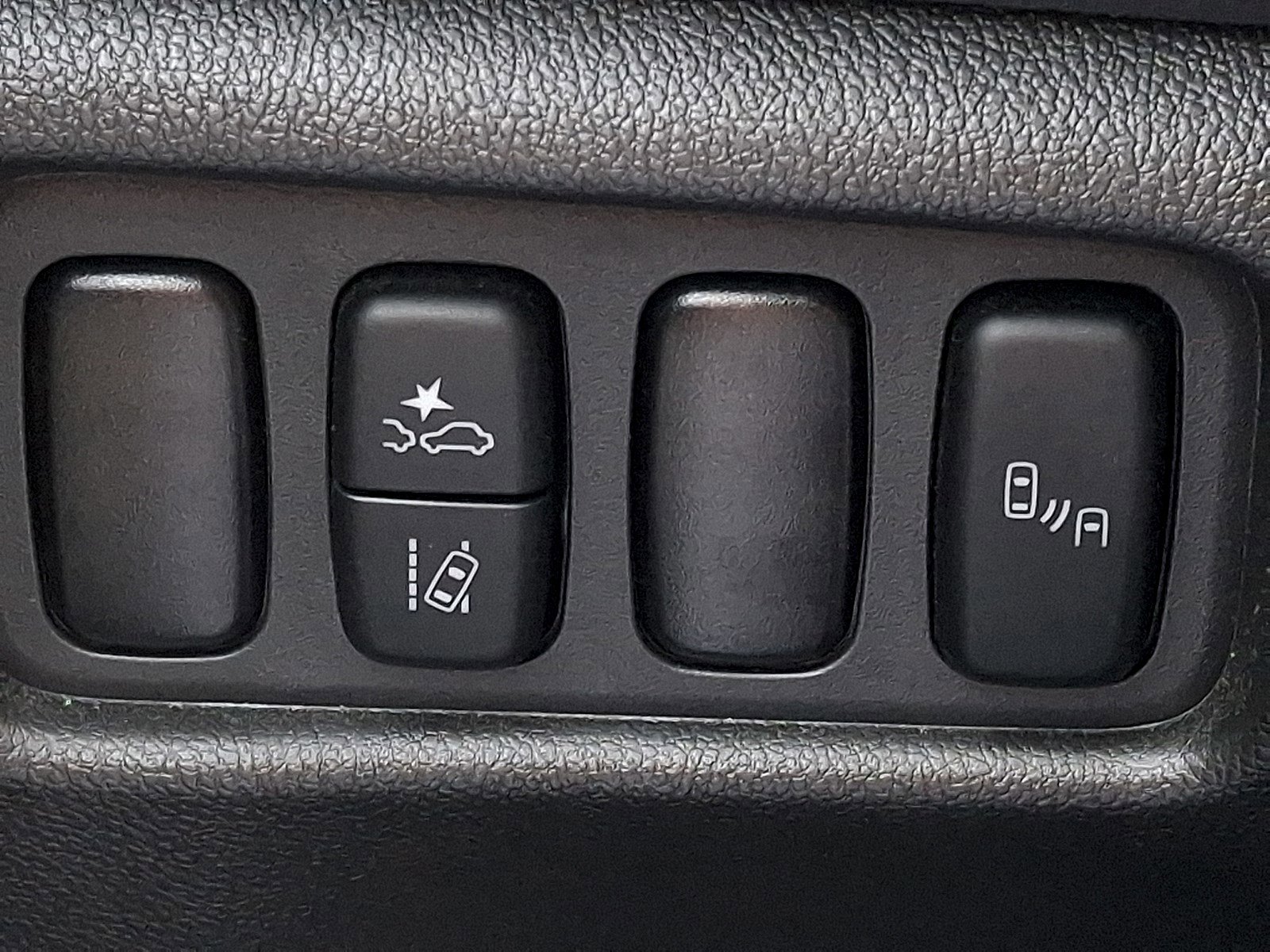 Used 2025 Mitsubishi Outlander Sport SE AWD/4WD image 25