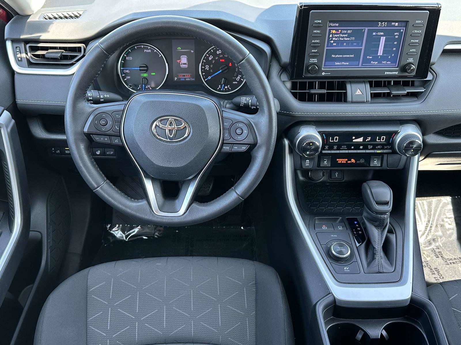 Used 2020 Toyota RAV4 XLE w/ Convenience Package AWD/4WD image 13