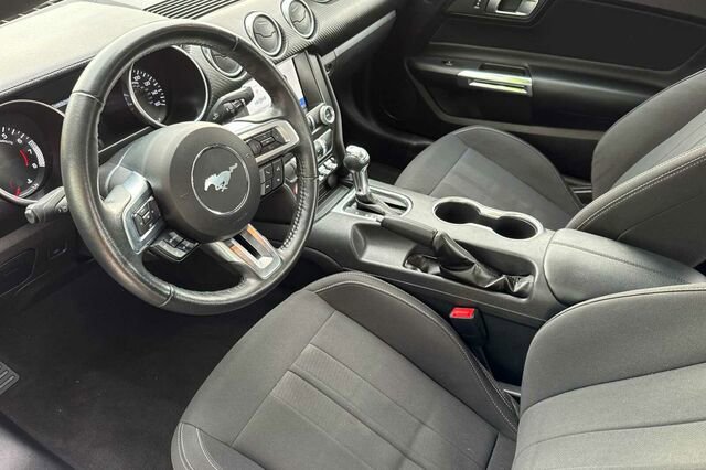 Certified 2022 Ford Mustang Coupe w/ Equipment Group 101A image 7