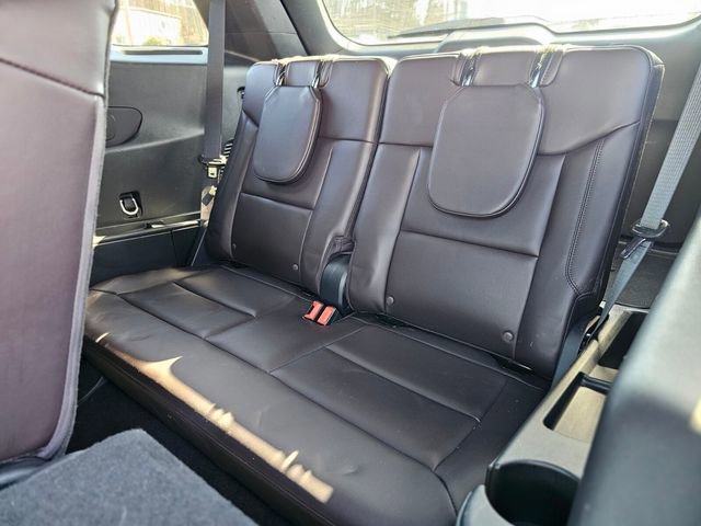 Certified 2025 Ford Explorer Platinum image 18