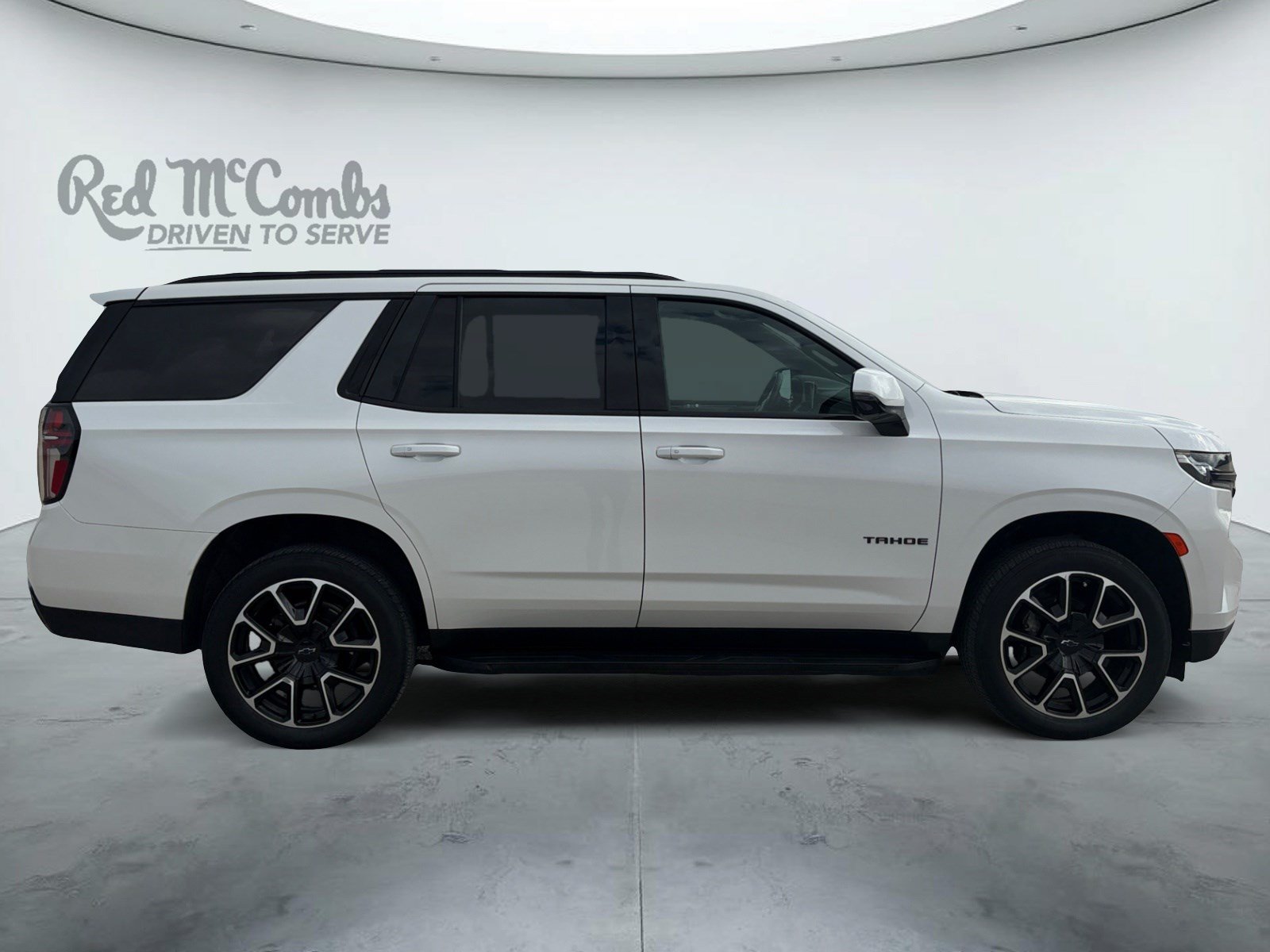 Used 2023 Chevrolet Tahoe RST w/ Luxury Package AWD/4WD image 4