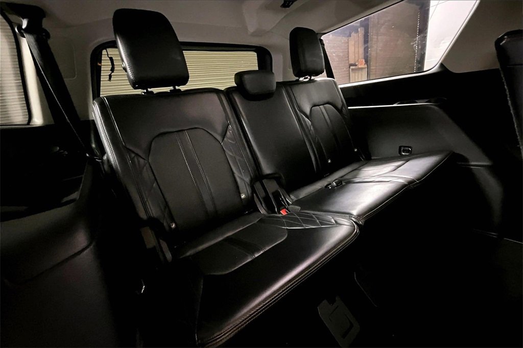 Certified 2019 Ford Expedition Max Platinum image 23