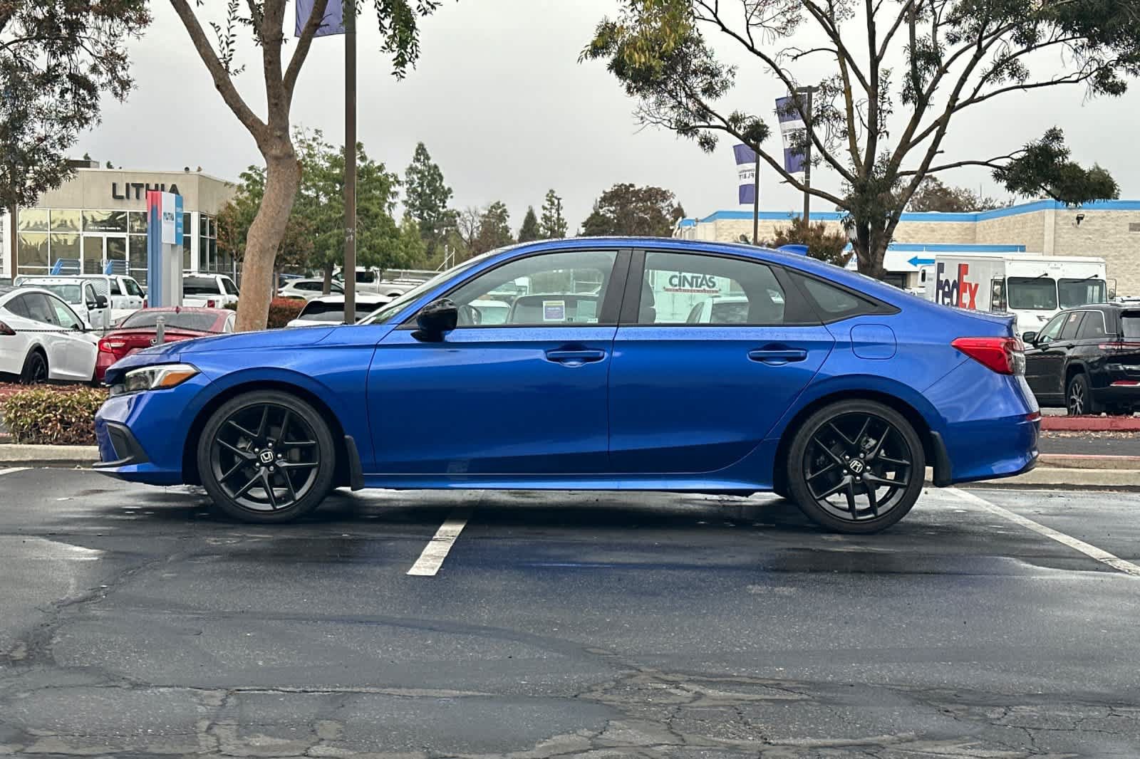 Used 2024 Honda Civic Sport image 6