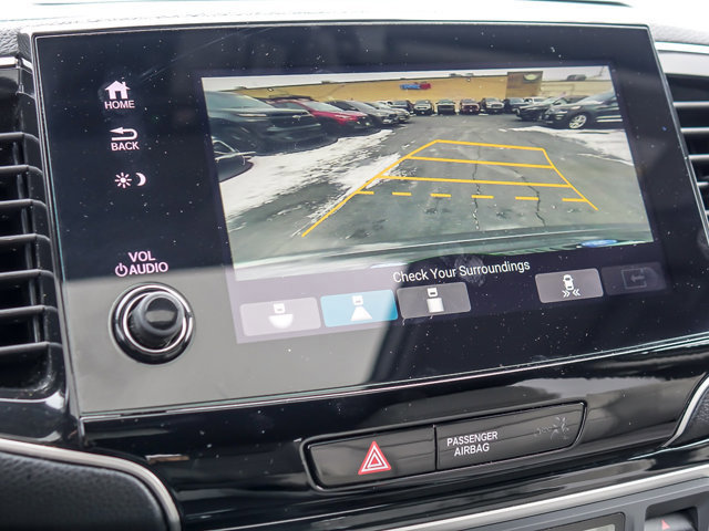 Used 2020 Honda Pilot Touring image 23