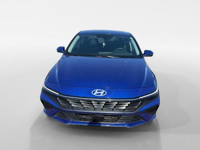 Used 2024 Hyundai Elantra Limited FWD image 8