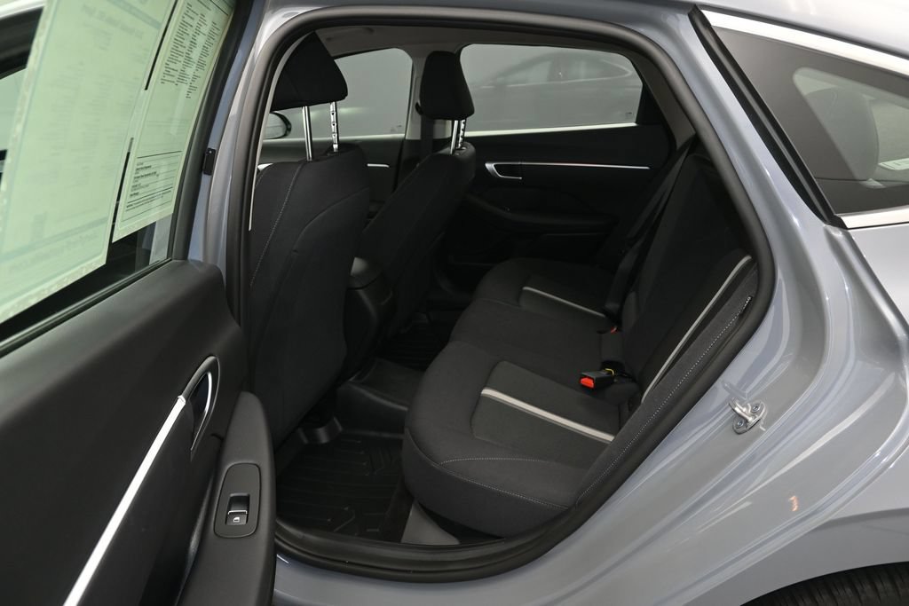 Used 2026 Hyundai Sonata SEL FWD image 22
