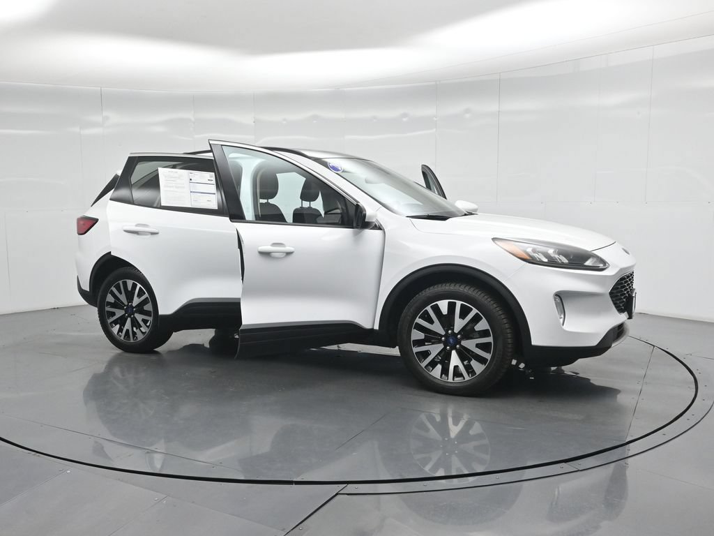 Certified 2020 Ford Escape SEL AWD/4WD image 32