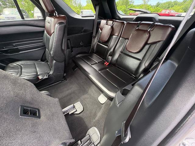 Certified 2023 Ford Explorer Platinum w/ Technology Package AWD/4WD image 29