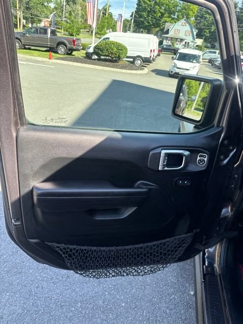 Used 2018 Jeep Wrangler Unlimited Sport S AWD/4WD image 16