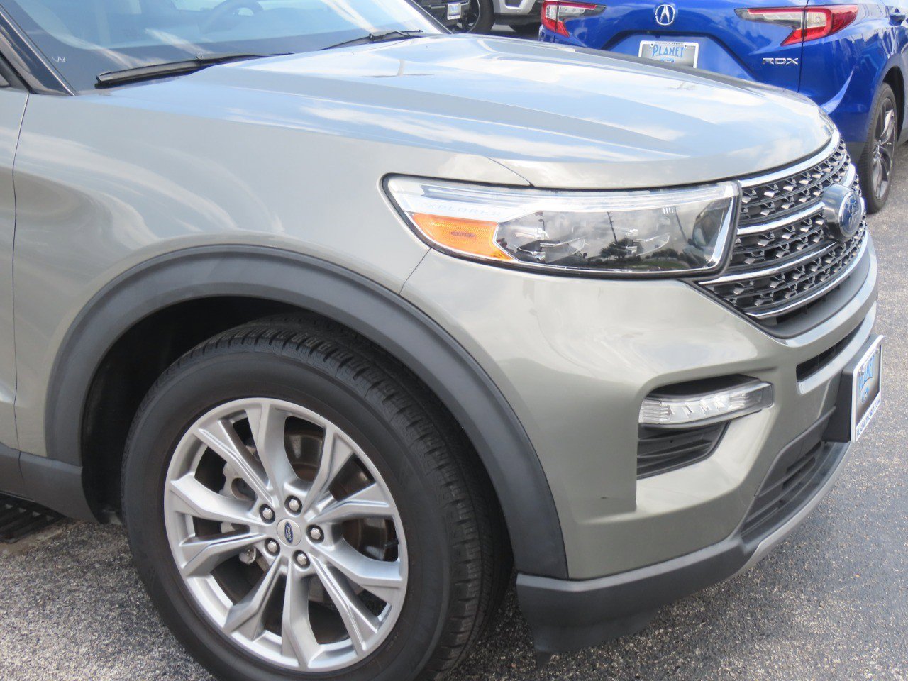 Certified 2020 Ford Explorer XLT w/ Equipment Group 202A RWD image 6