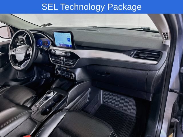 Certified 2022 Ford Escape SEL w/ Technology Package AWD/4WD image 13