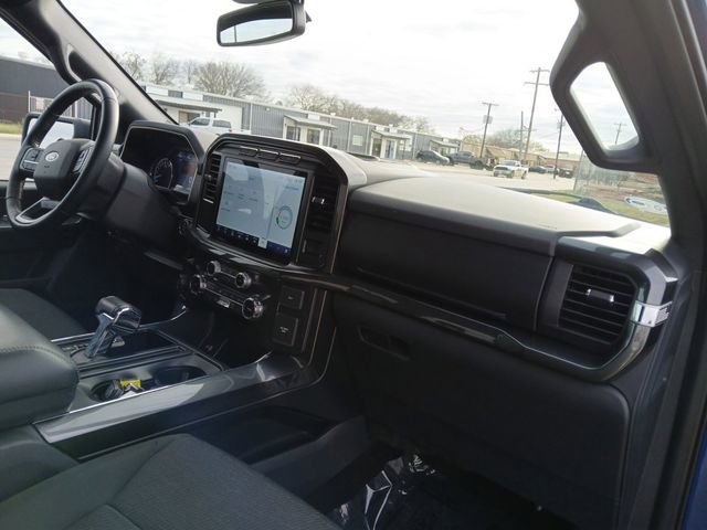 Certified 2022 Ford F150 XLT w/ Equipment Group 302A High image 10